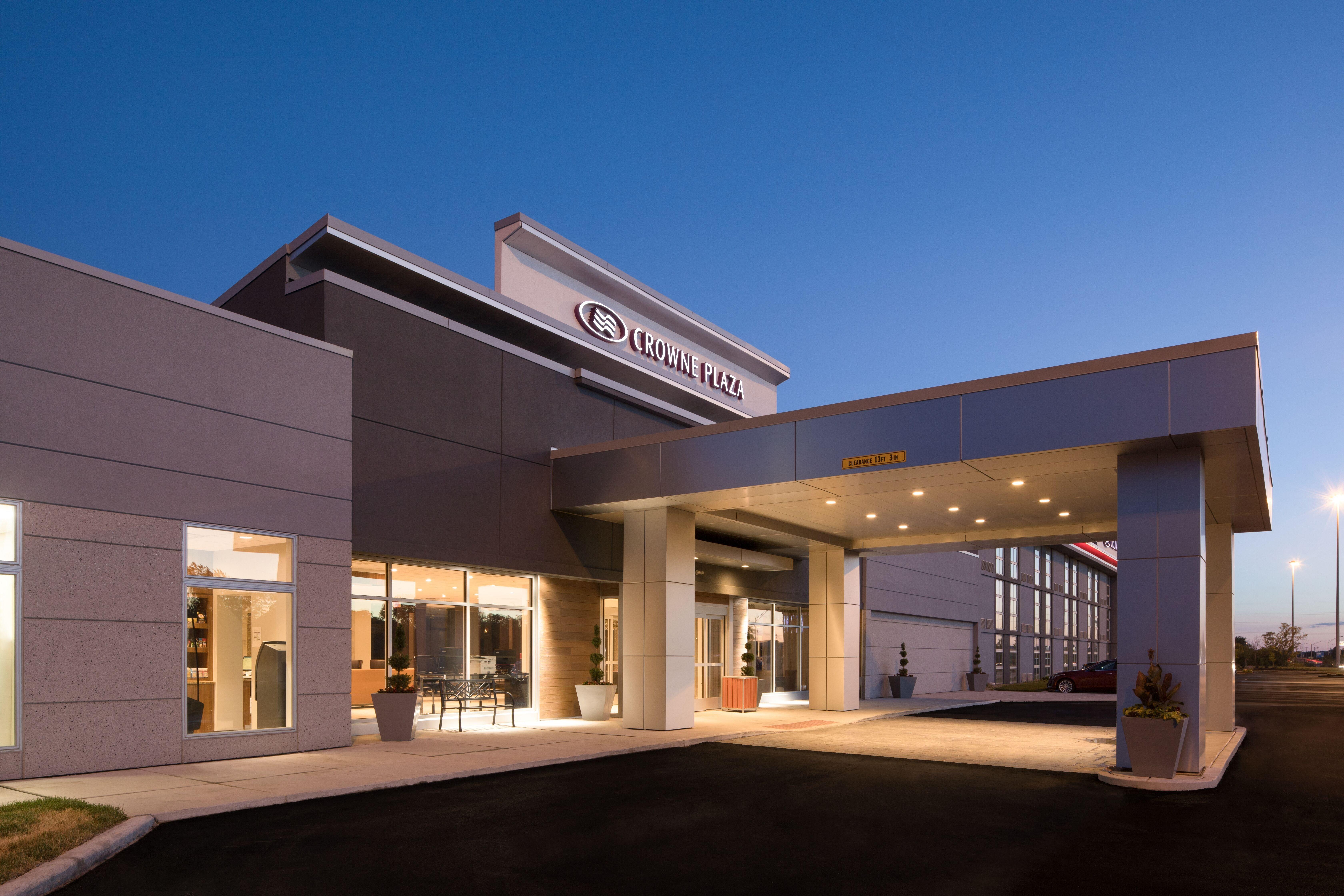 Crowne Plaza Chicago Sw - Burr Ridge By Ihg Hotell Exteriör bild