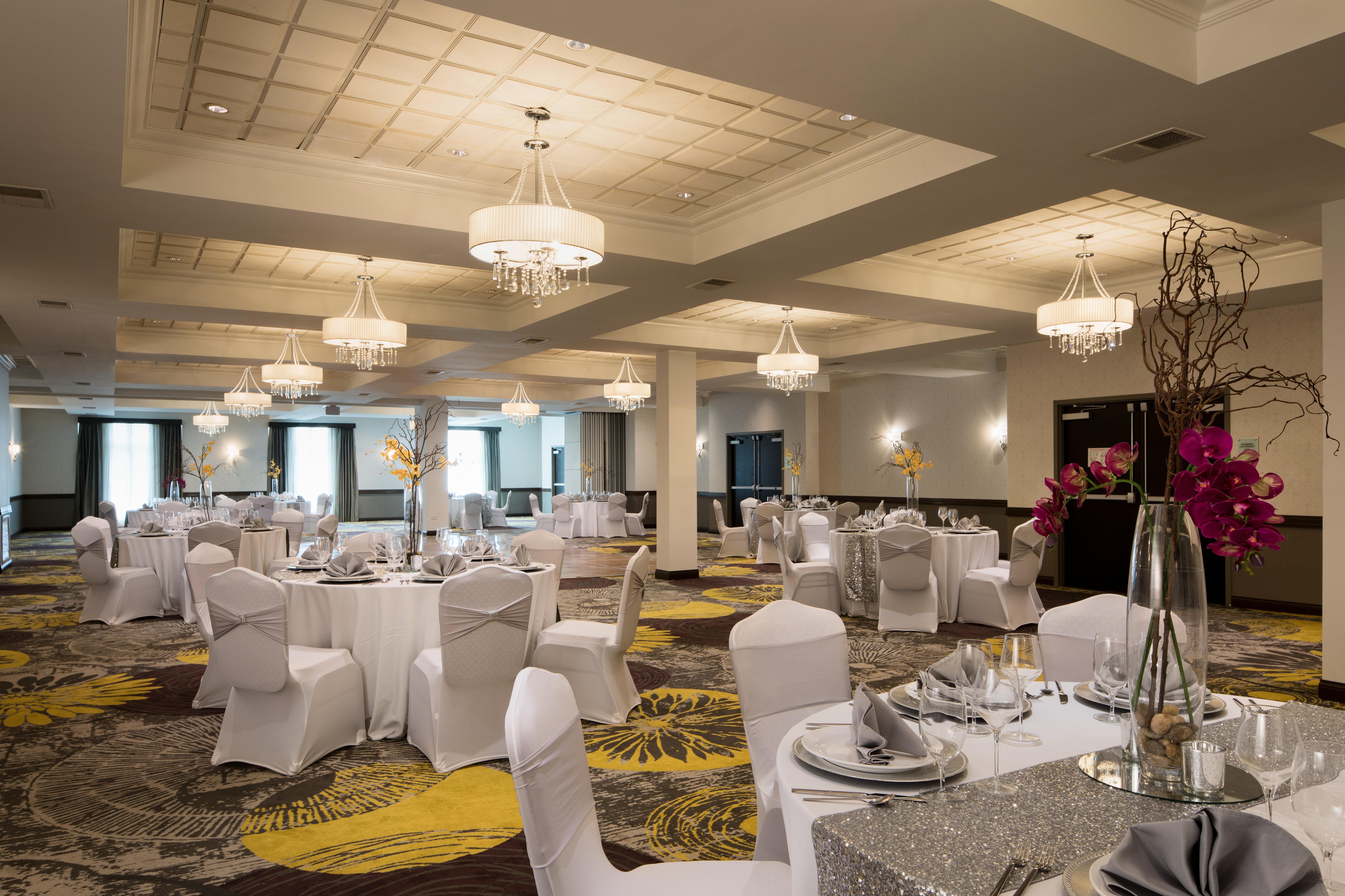 Crowne Plaza Chicago Sw - Burr Ridge By Ihg Hotell Exteriör bild