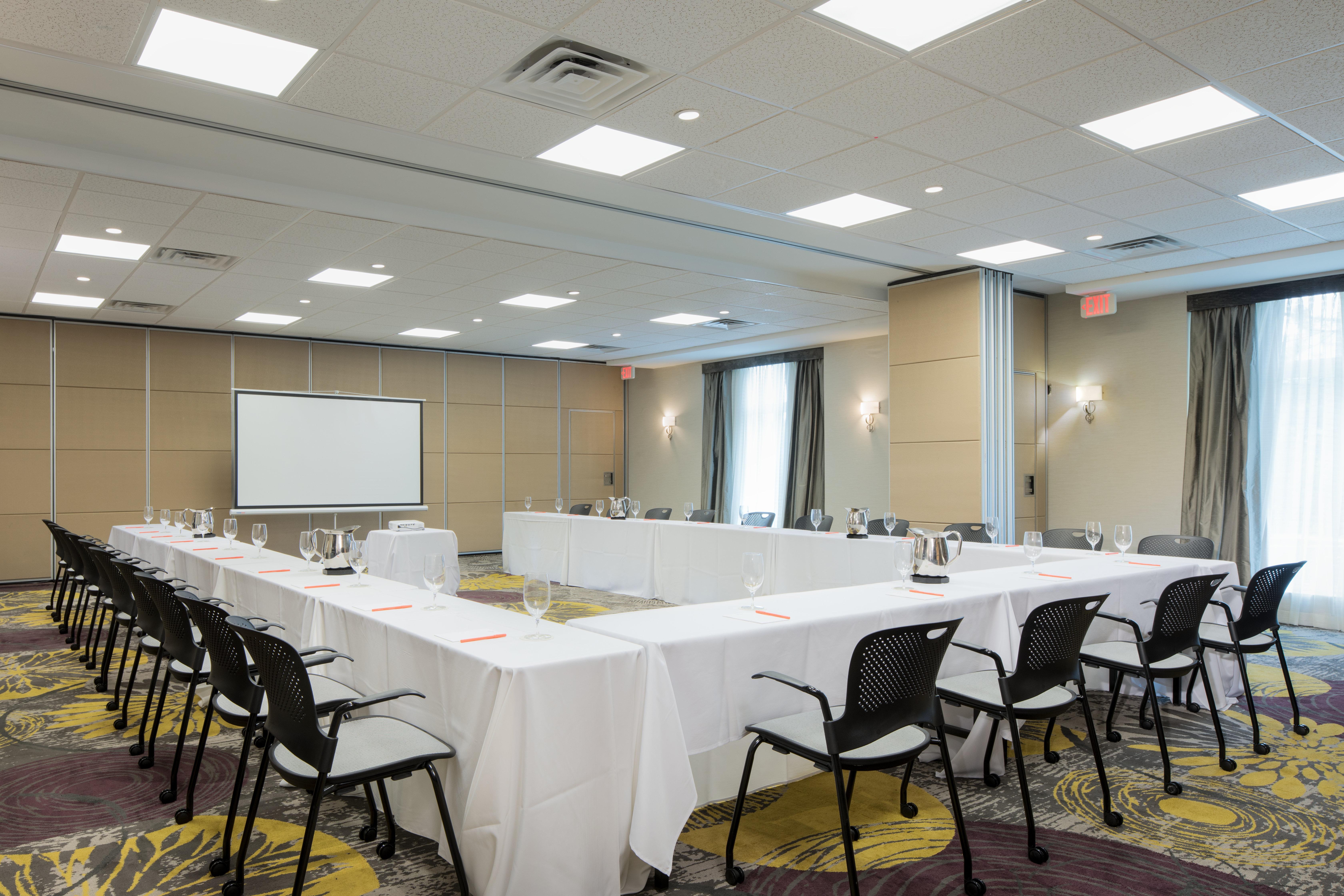 Crowne Plaza Chicago Sw - Burr Ridge By Ihg Hotell Exteriör bild