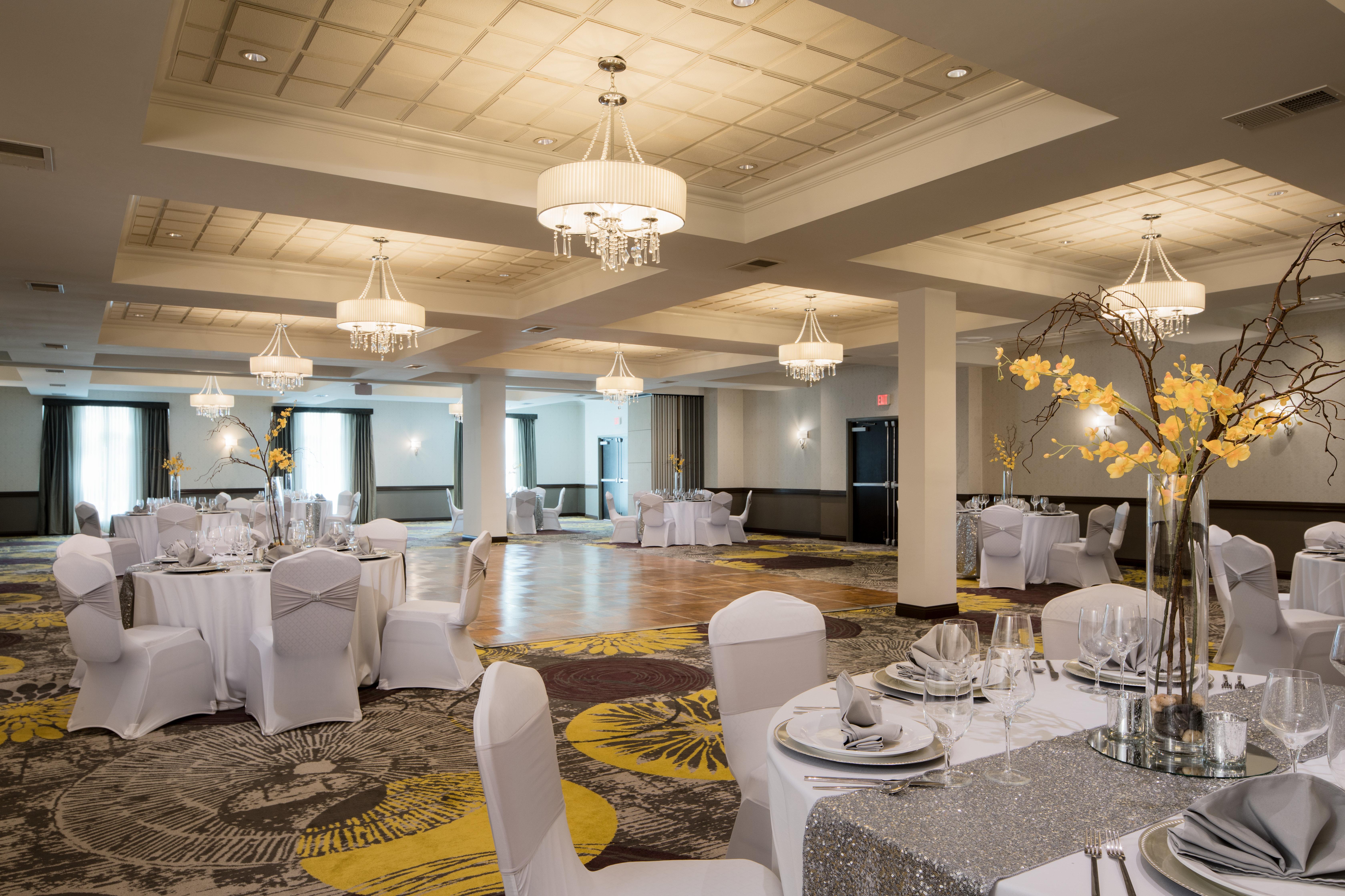 Crowne Plaza Chicago Sw - Burr Ridge By Ihg Hotell Exteriör bild